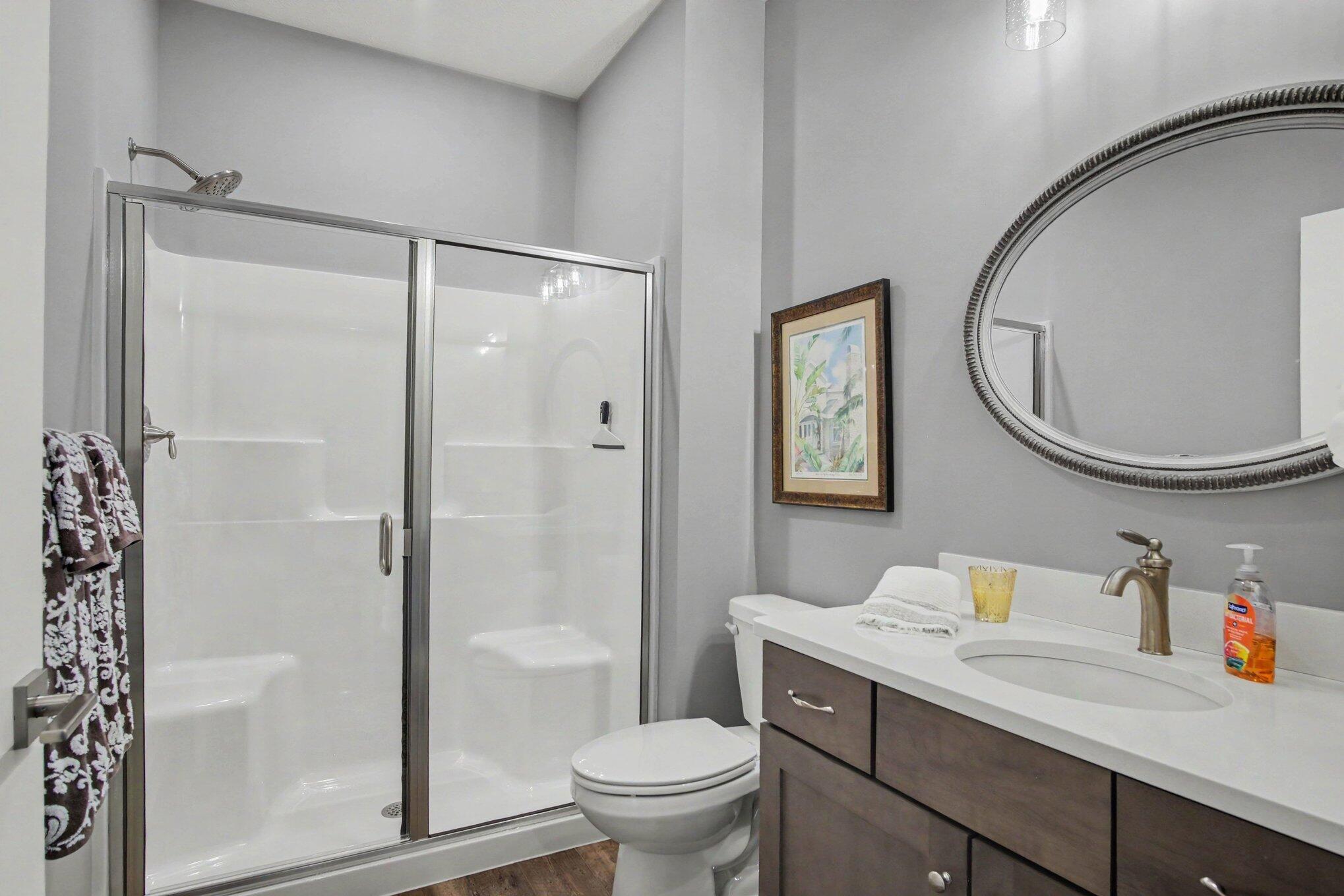 2929 Isle Grand Drive NE 11