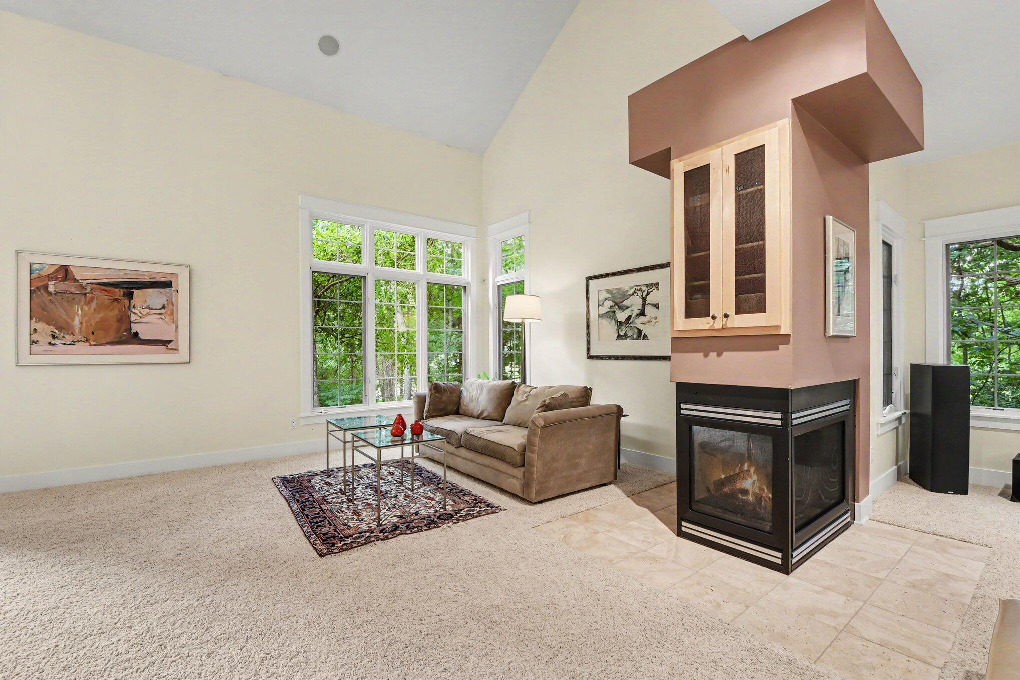 7518 Barn Ridge Drive NE