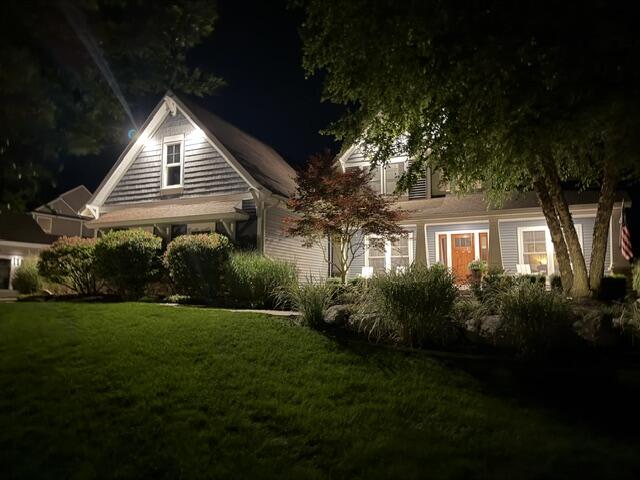 1254 Stoneshire Drive SE