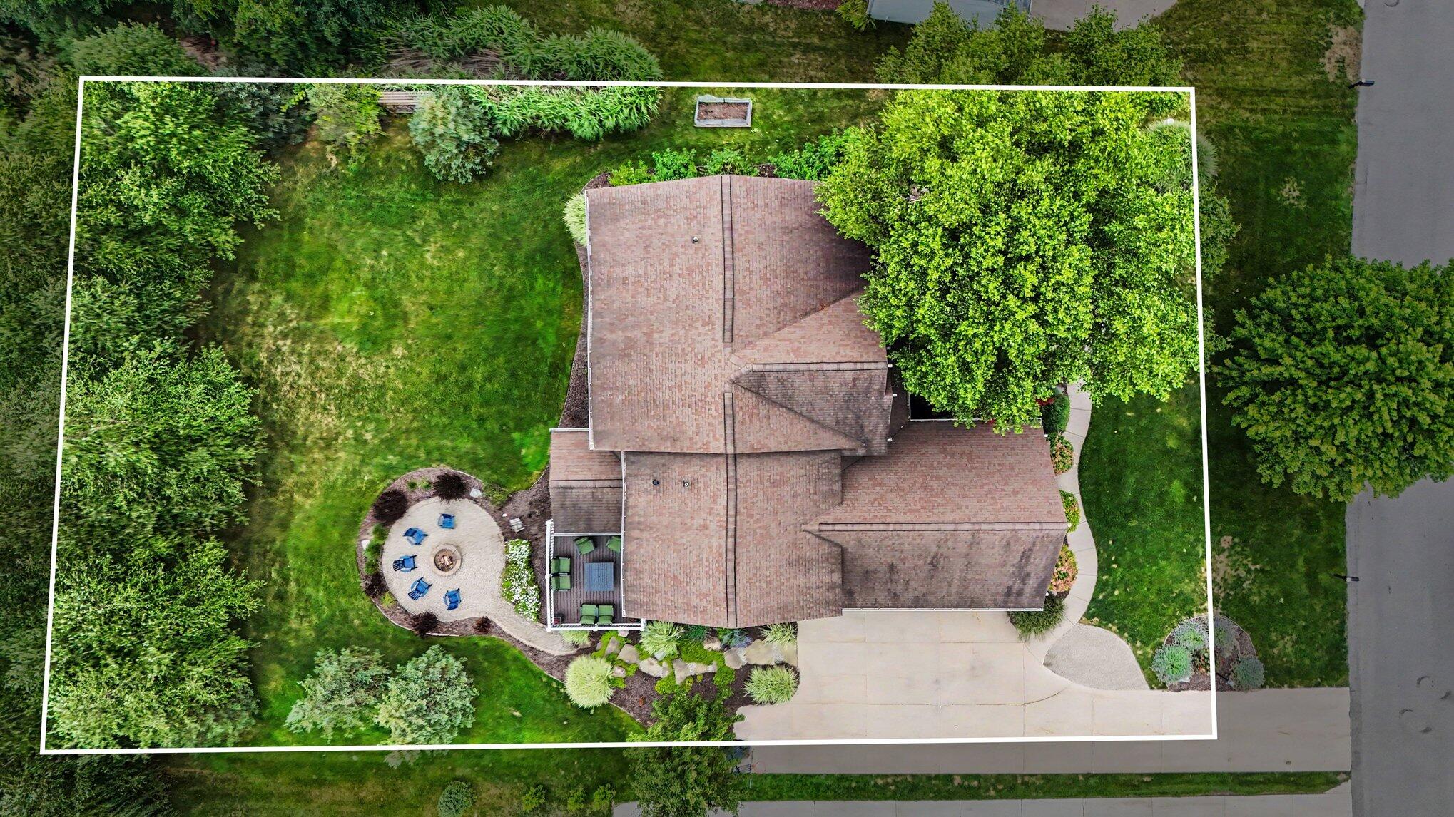 1254 Stoneshire Drive SE
