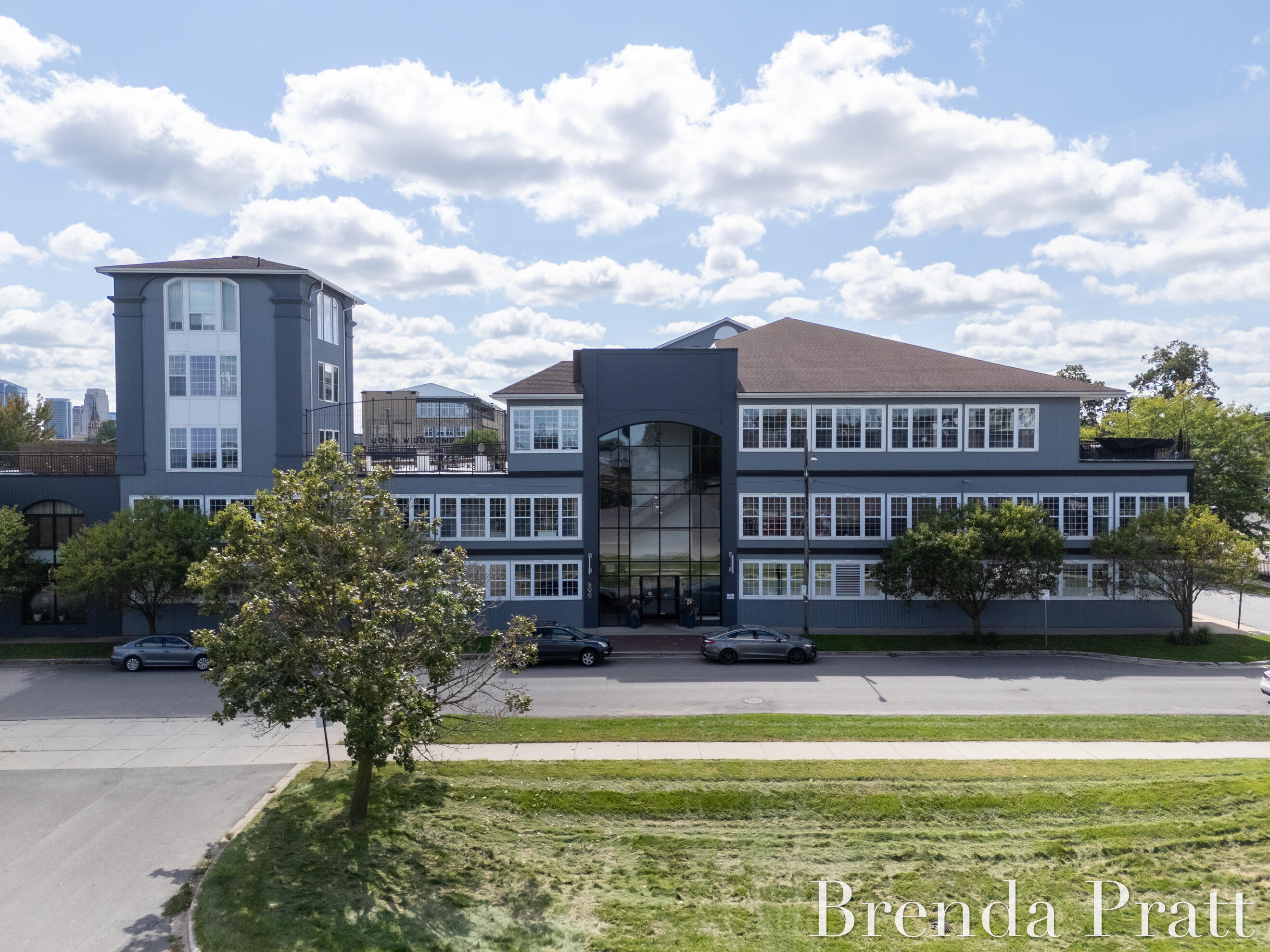 600 7th Street NW 204