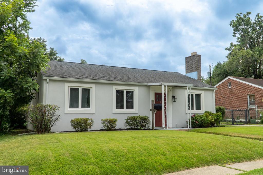 713 COTTER ROAD