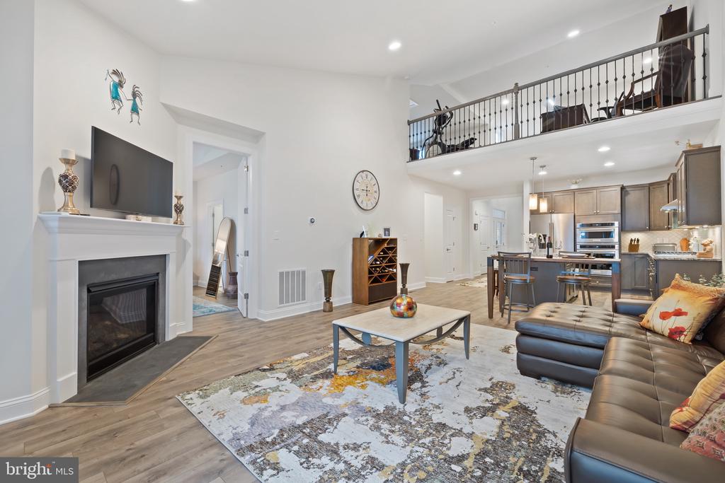 509 MOORINGS CIRCLE 249