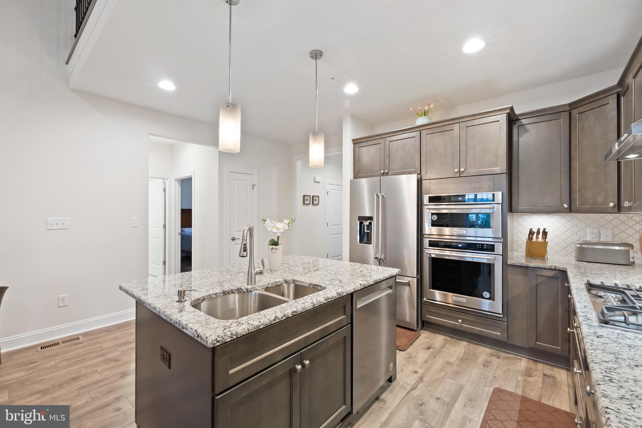 509 MOORINGS CIRCLE 249