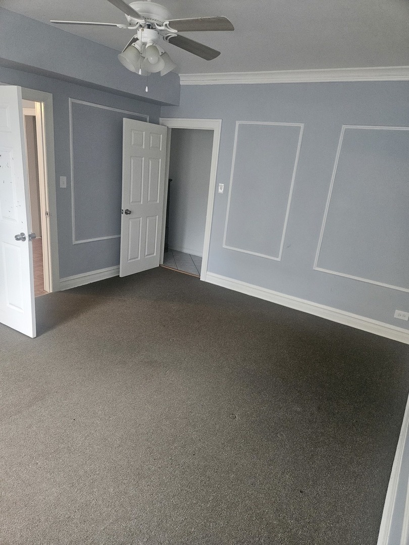 7829 S Essex Avenue Unit: 2
