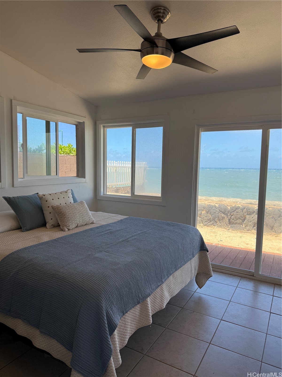68-697 Farrington Highway