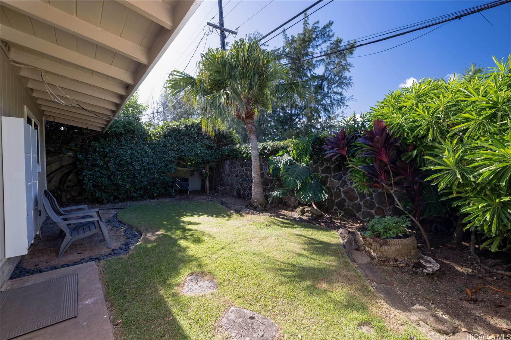 68-697 Farrington Highway