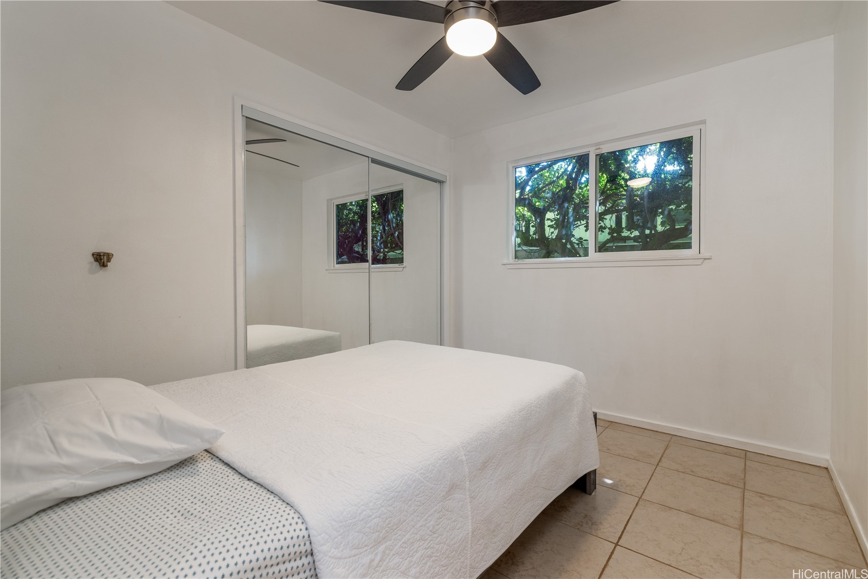 68-697 Farrington Highway