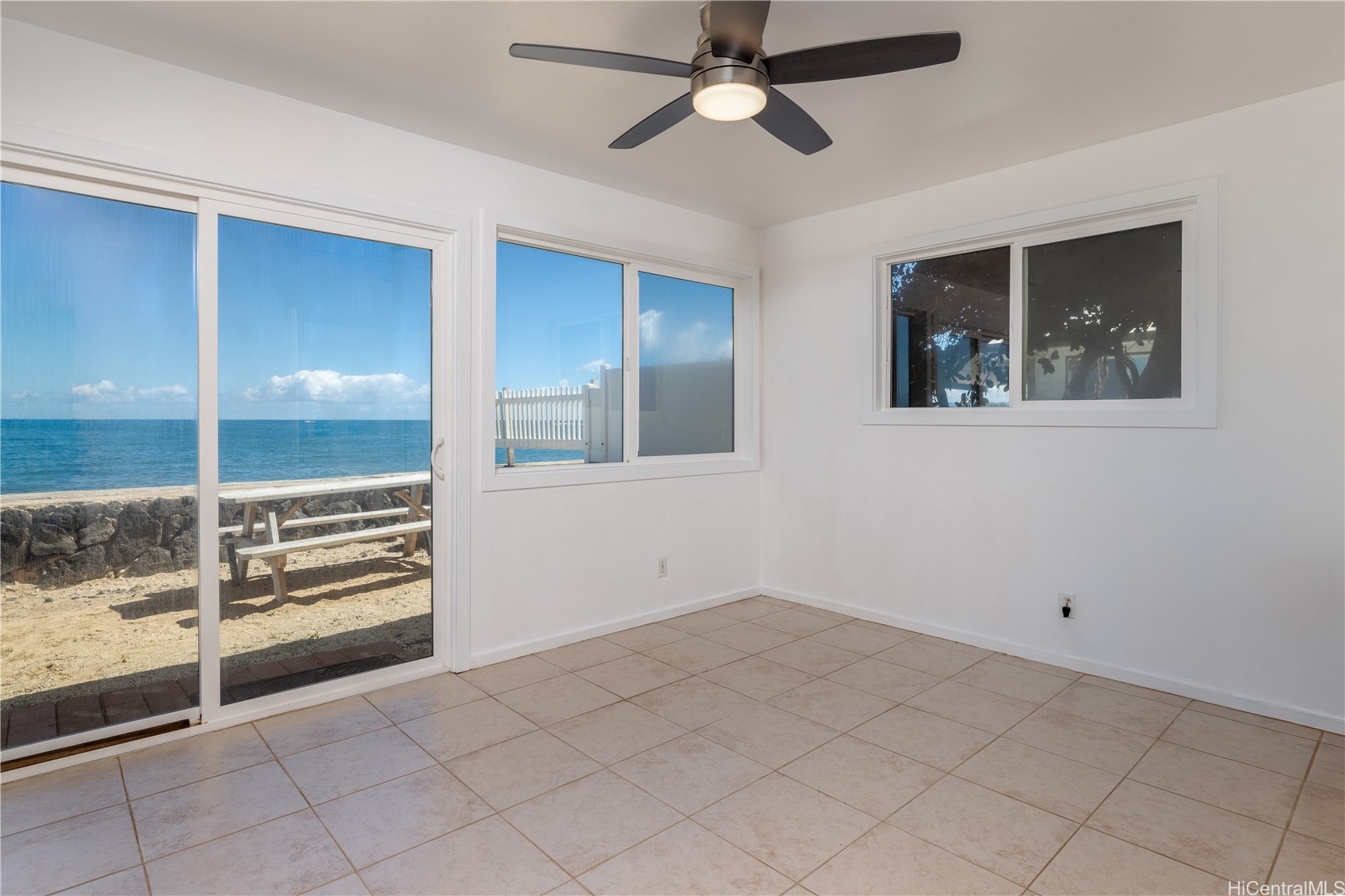 68-697 Farrington Highway