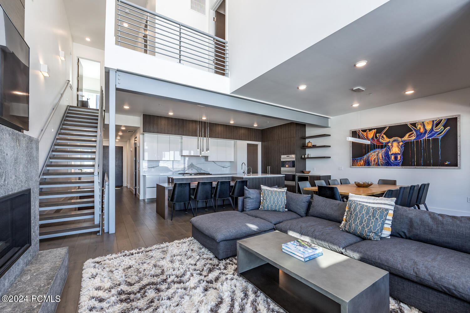 2752 W High Mountain Road, 1501