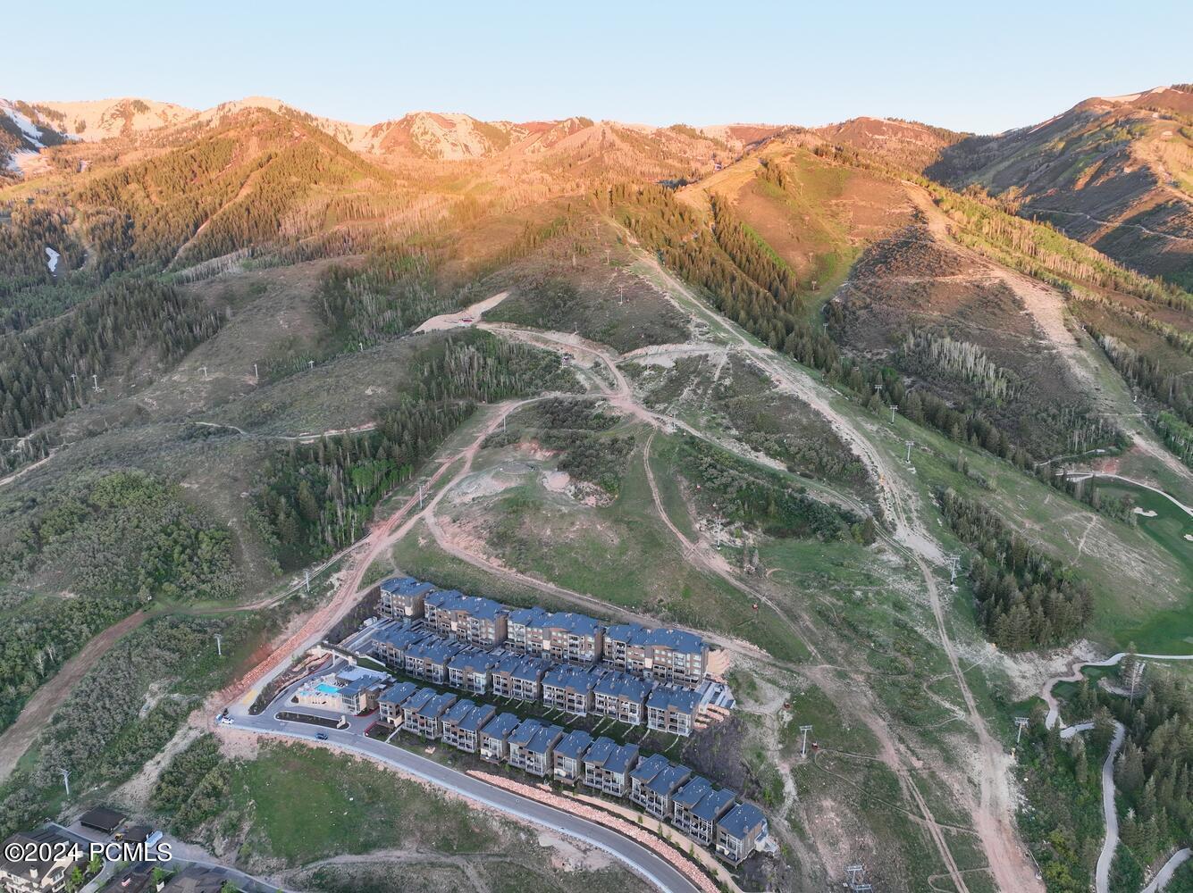 2752 W High Mountain Road, 1501