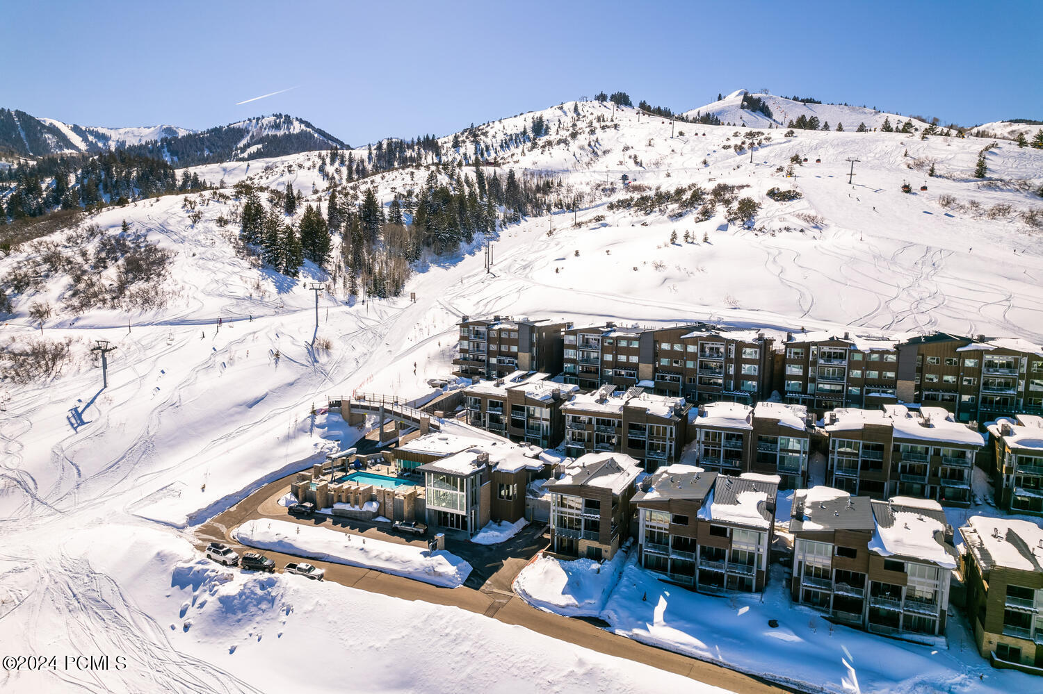 2752 W High Mountain Road, 1501