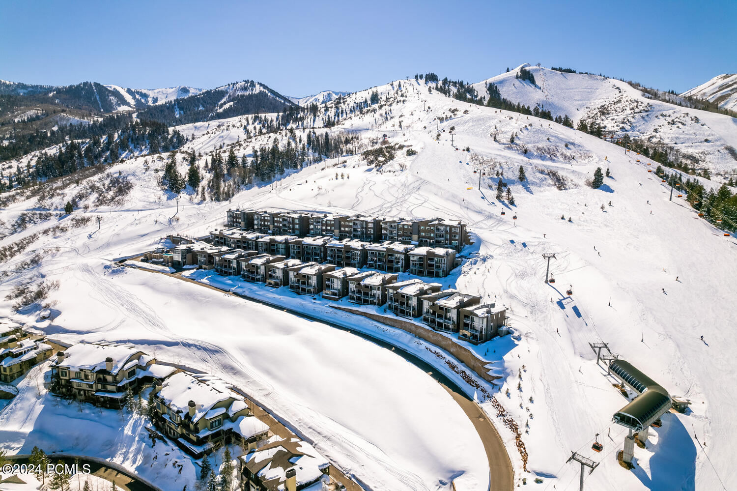2752 W High Mountain Road, 1501