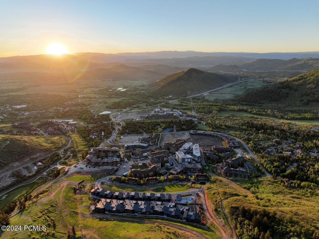 2752 W High Mountain Road, 1501