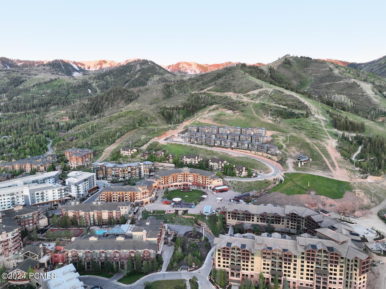 2752 W High Mountain Road, 1501