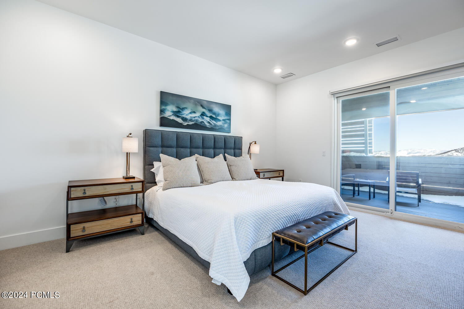 2752 W High Mountain Road, 1501