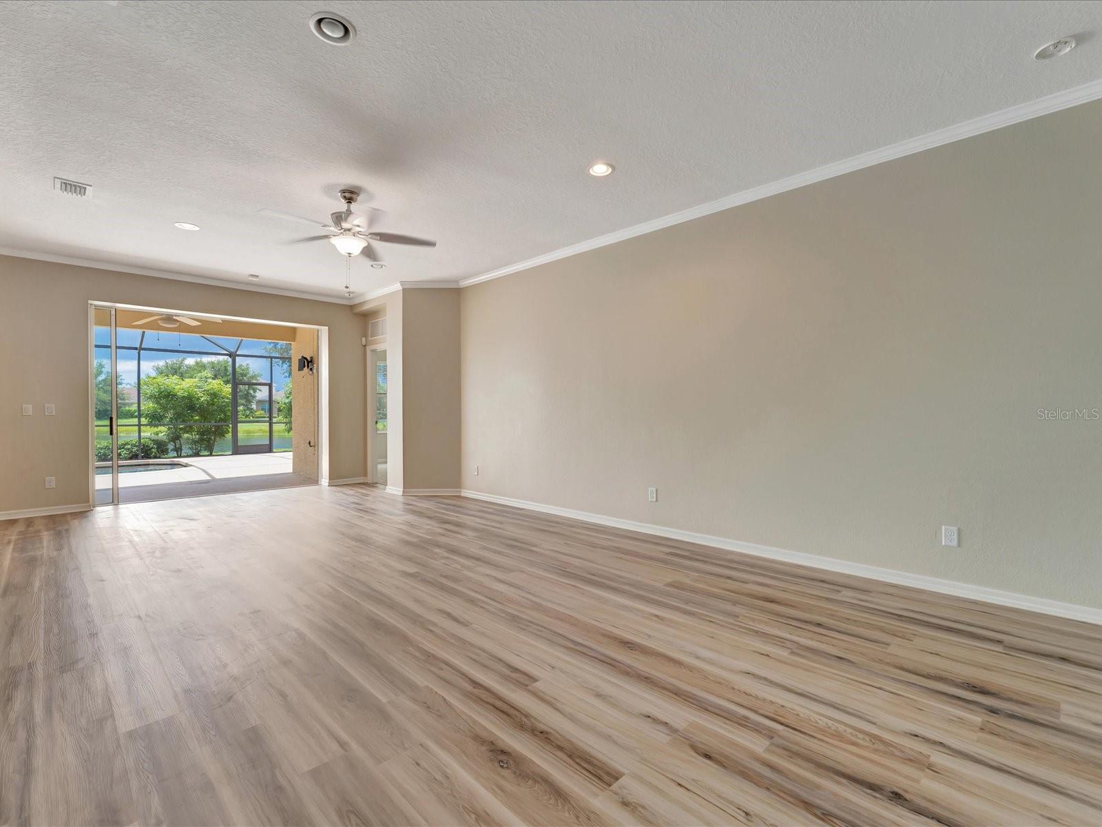 4914 MISSION PARK LN