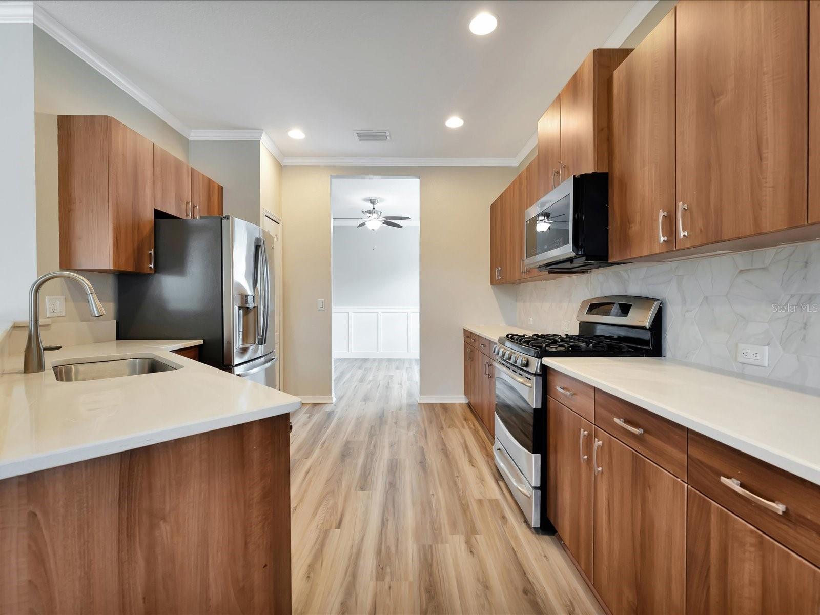 4914 MISSION PARK LN