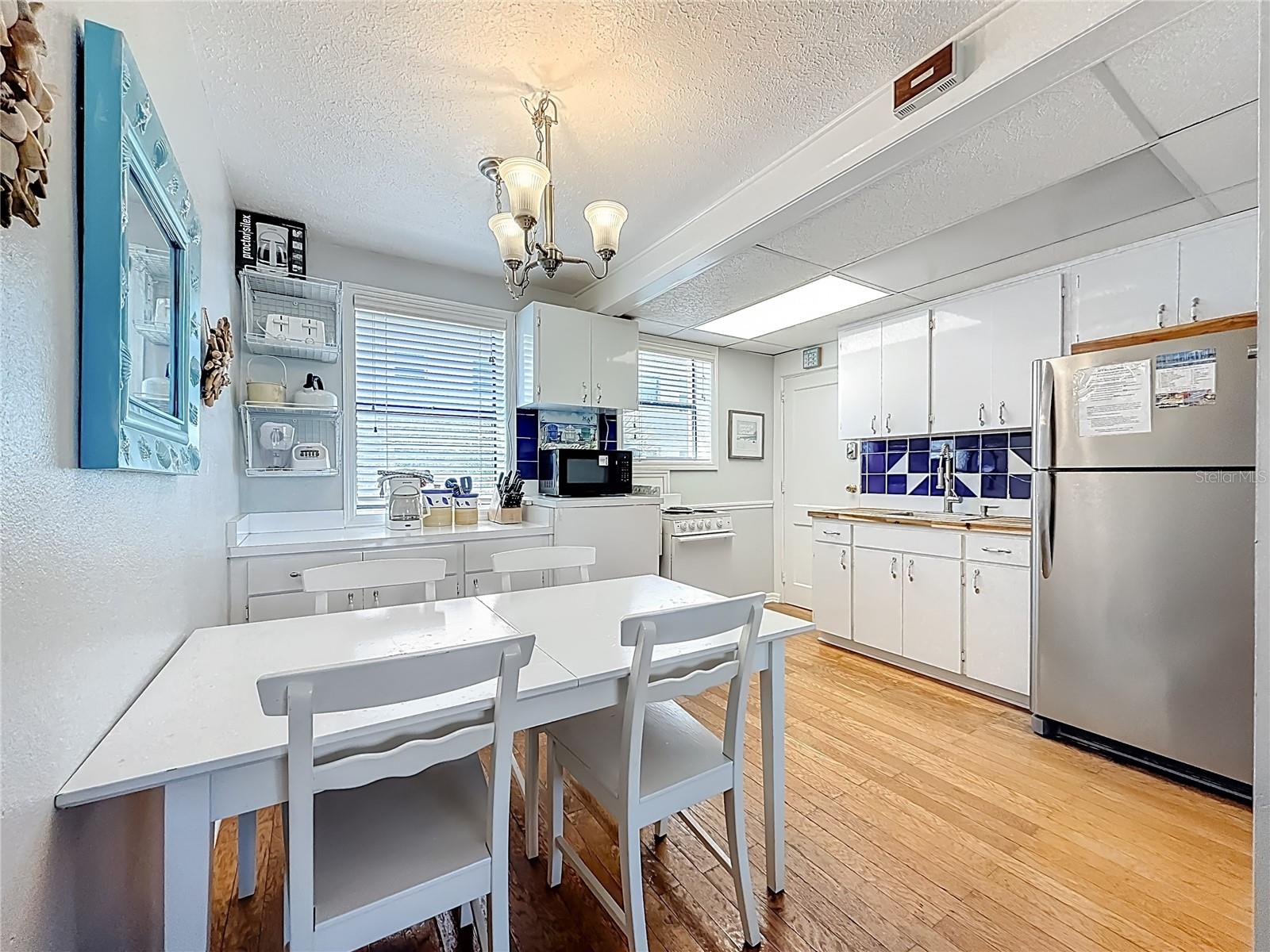 6700 SUNSET WAY #604