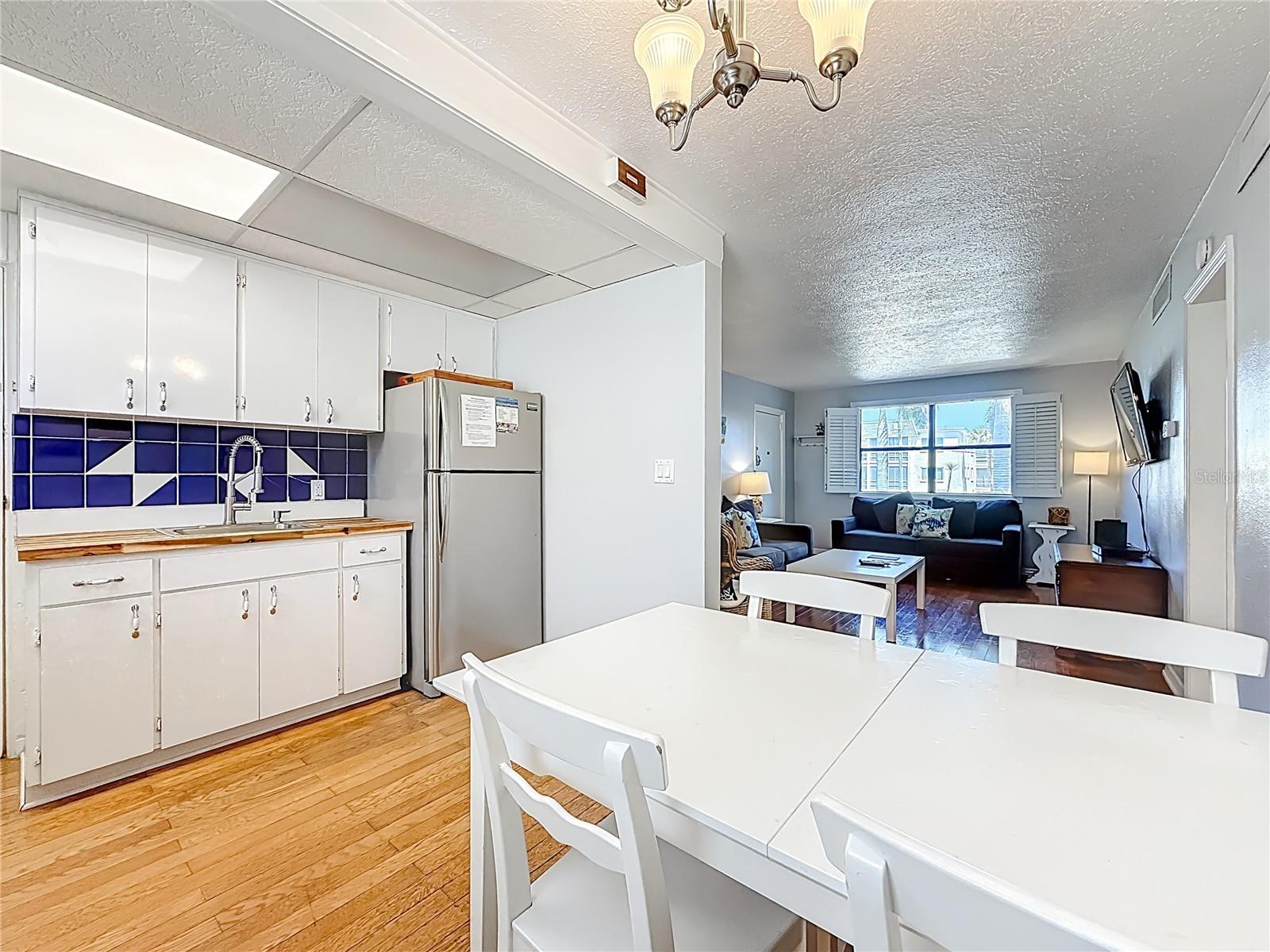 6700 SUNSET WAY #604