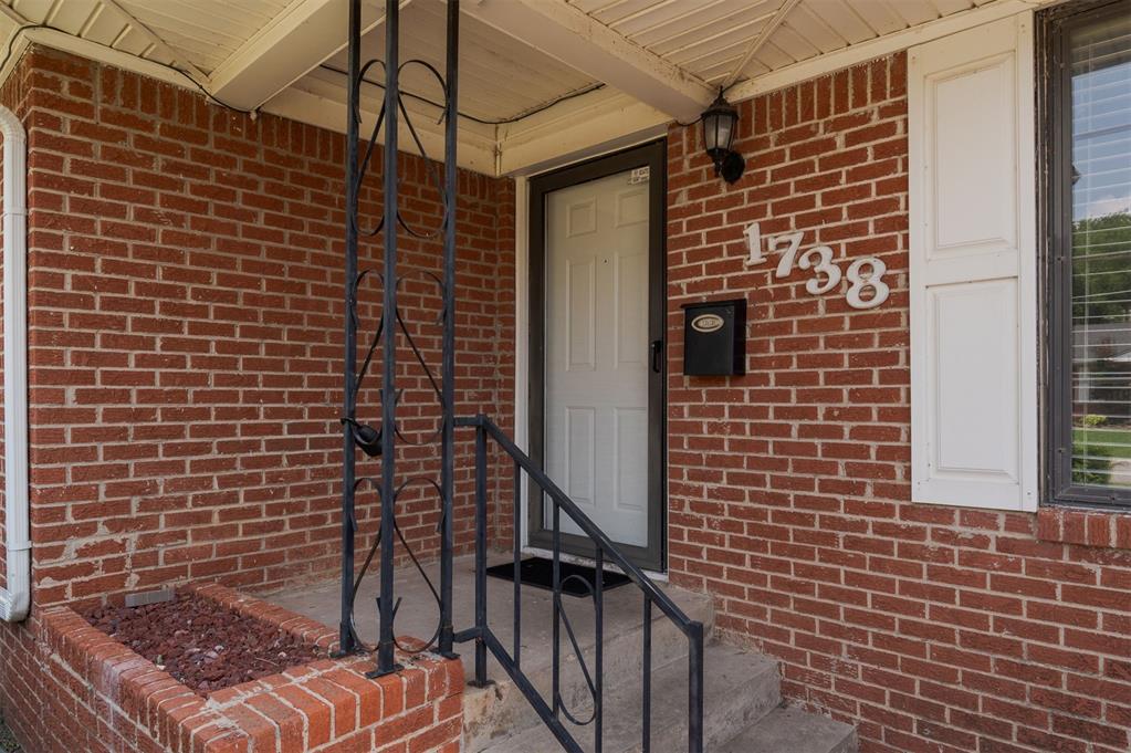 1738 CARLISLE Road