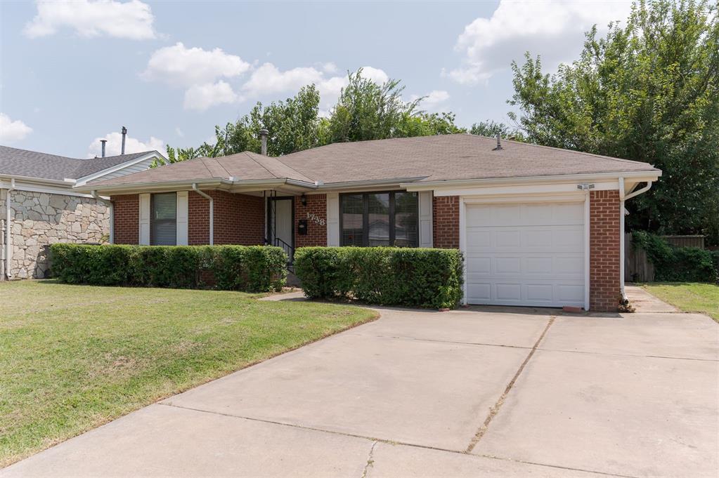 1738 CARLISLE Road