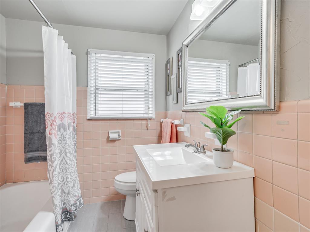 2723 NW 35th Street