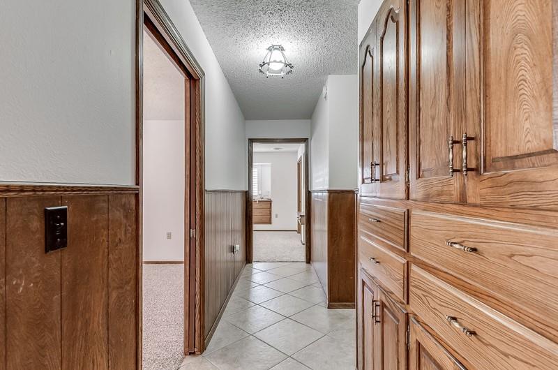 1425 SW 71st Street