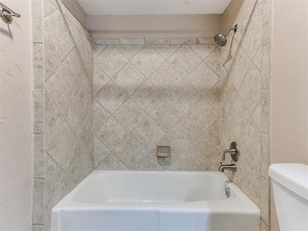13505 Fox Hollow Ridge