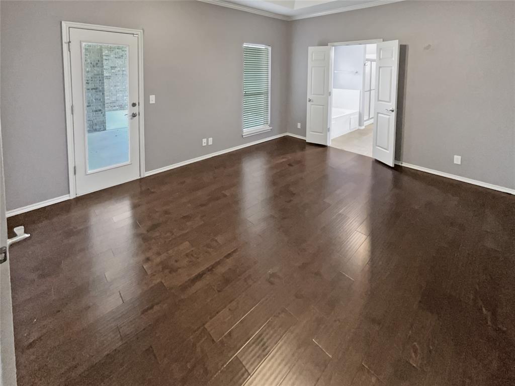 601 Cloudview Place