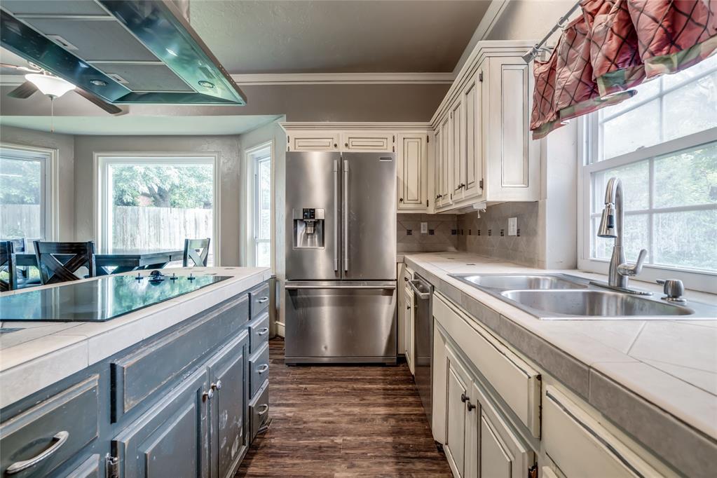 1224 Interurban Way