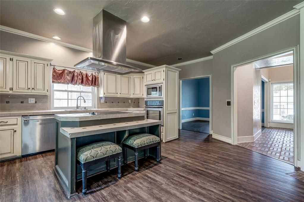 1224 Interurban Way