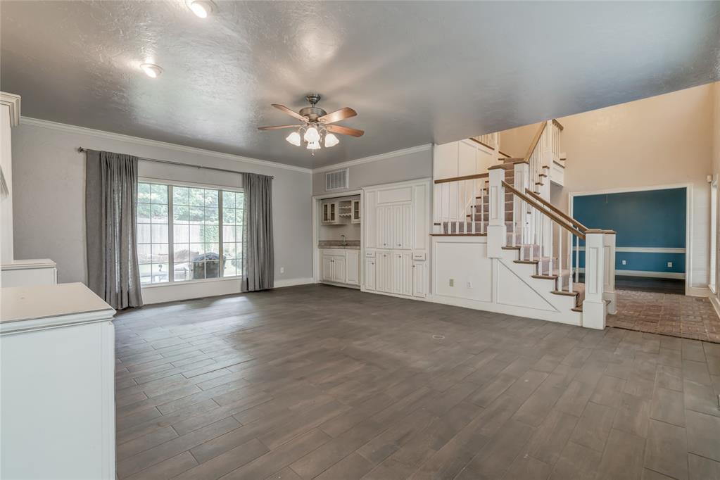1224 Interurban Way