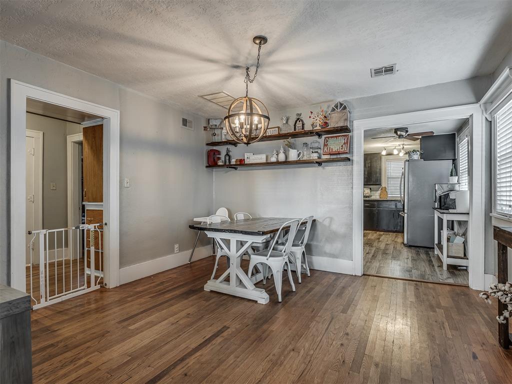 1012 S Williams Avenue