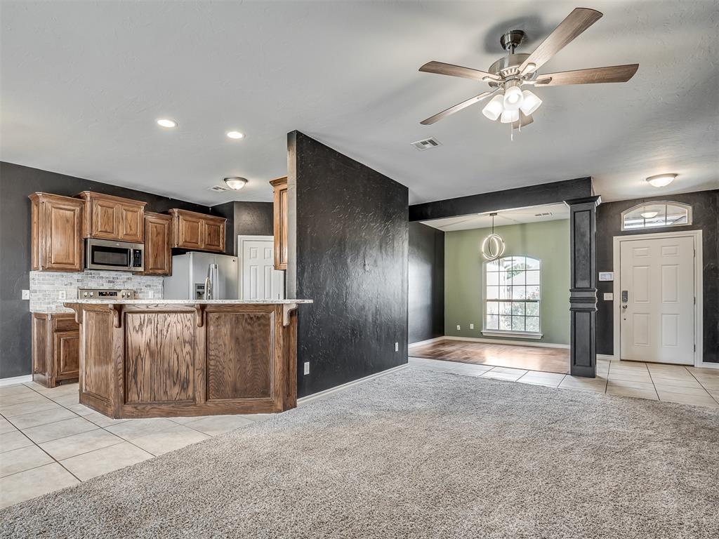 1136 Glen Eagles Court