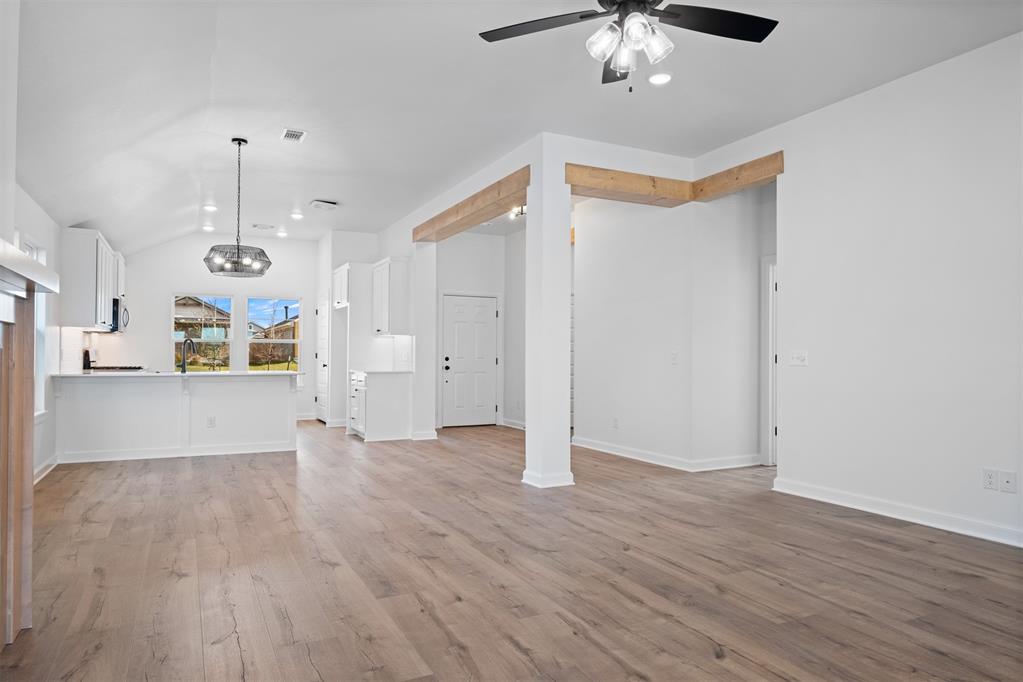 13509 Arrowhead Boulevard