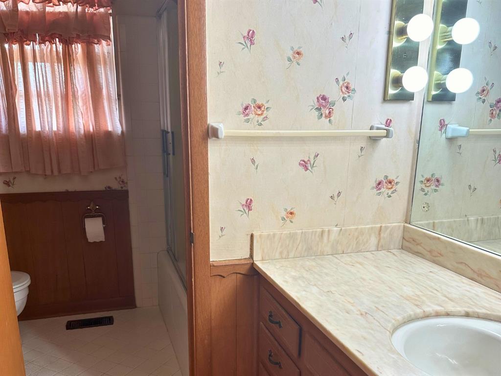 5808 NW 31st Street