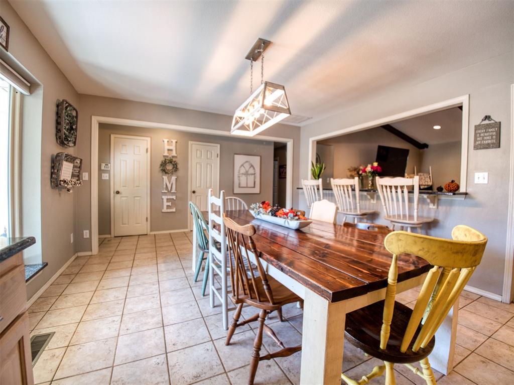 22 Oak Drive