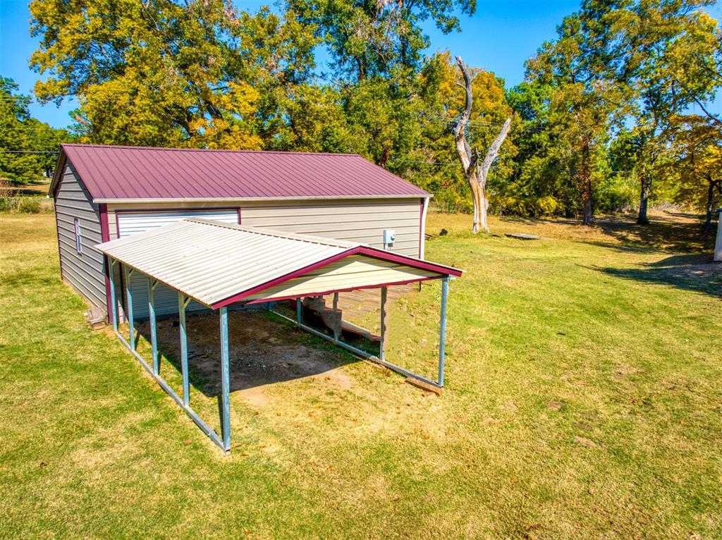 22 Oak Drive