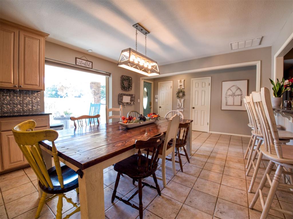 22 Oak Drive