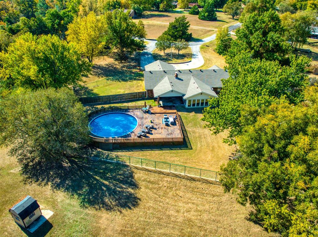 22 Oak Drive