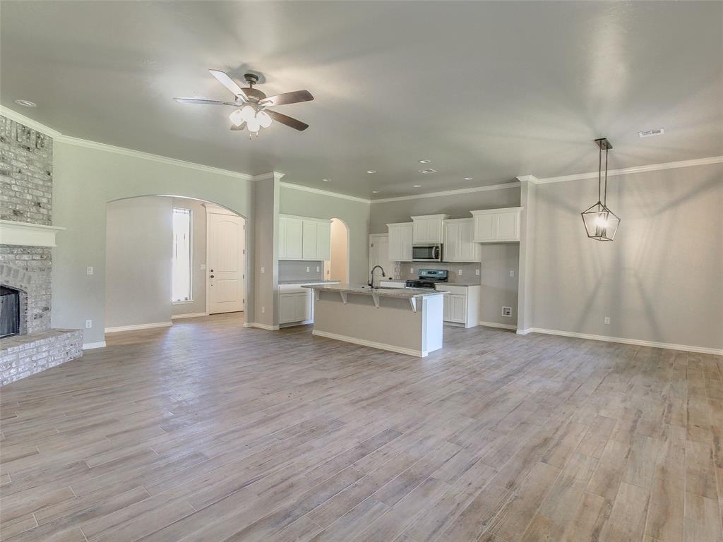 9100 Oak Tree Circle