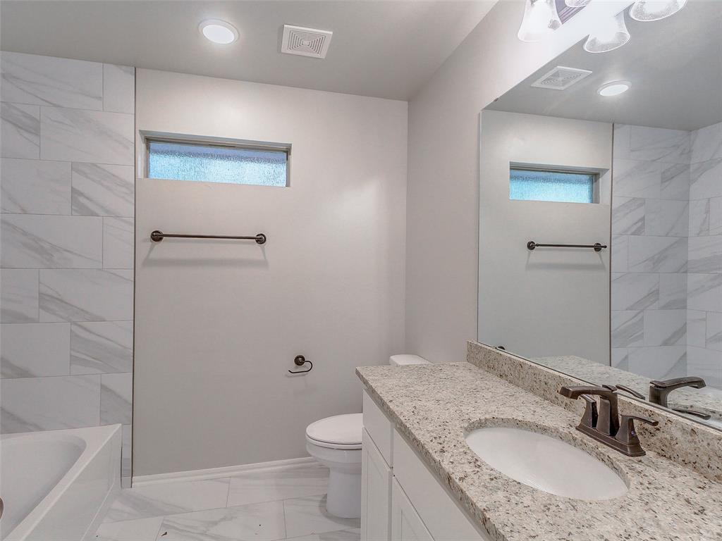 9100 Oak Tree Circle