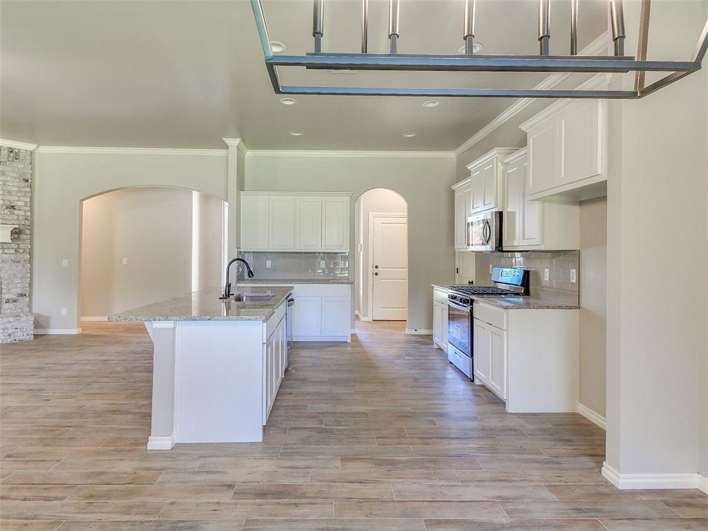 9100 Oak Tree Circle