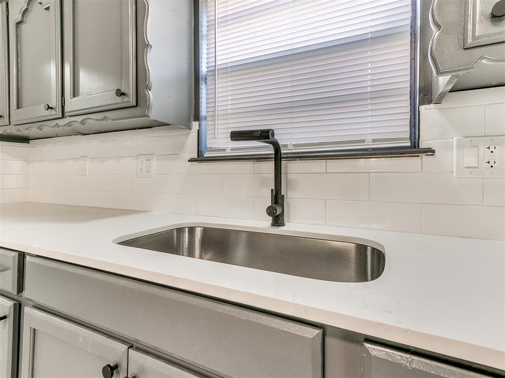 415 NE 20th Street