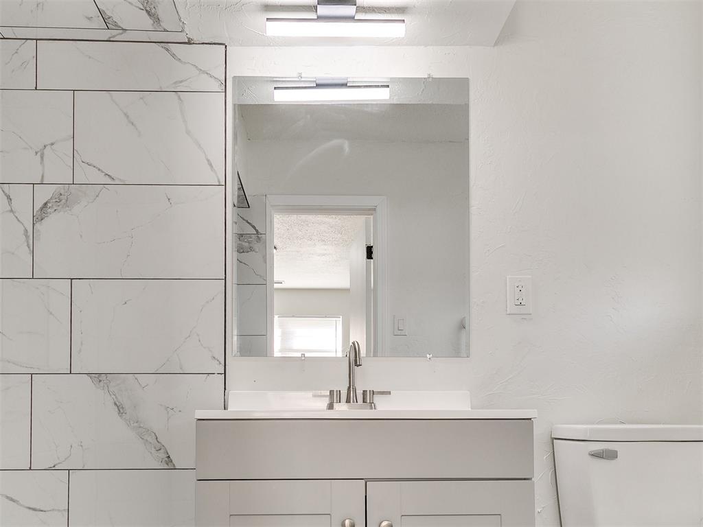 415 NE 20th Street
