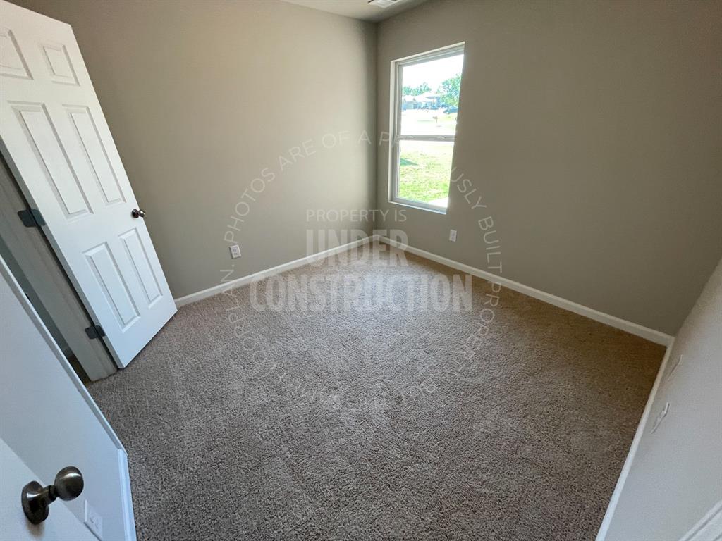 10228 Baled Bermuda Road