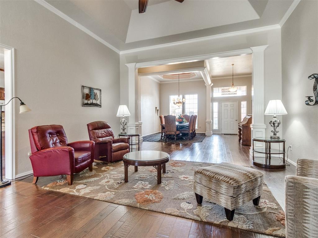 41 S Lexington Way