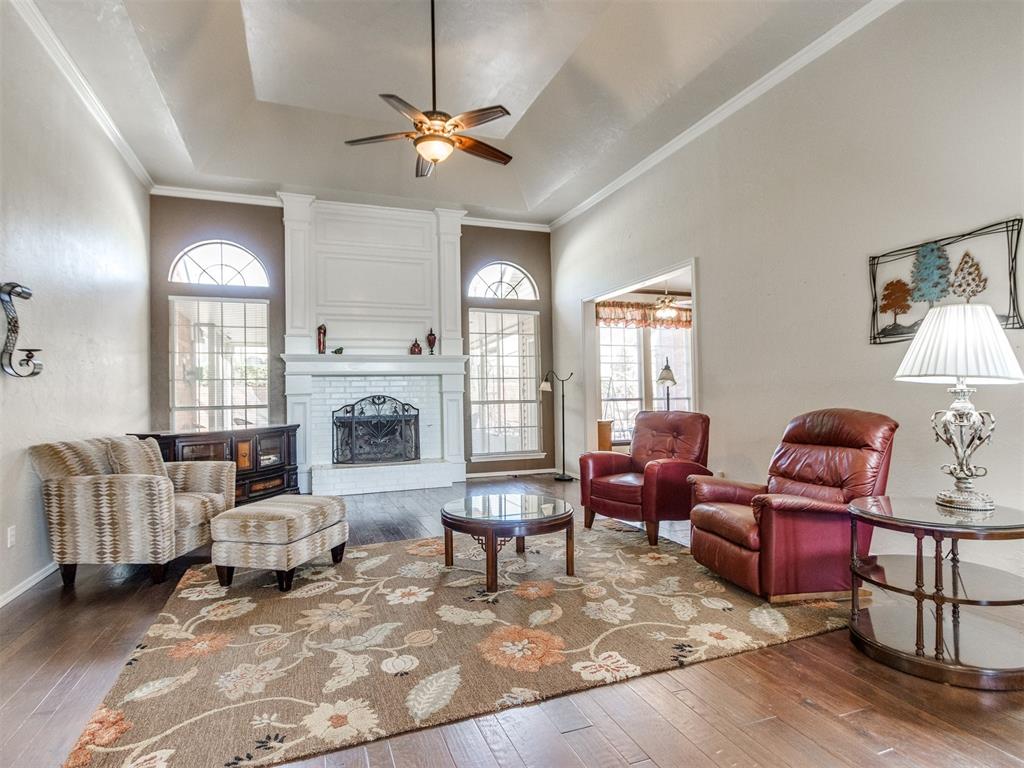 41 S Lexington Way