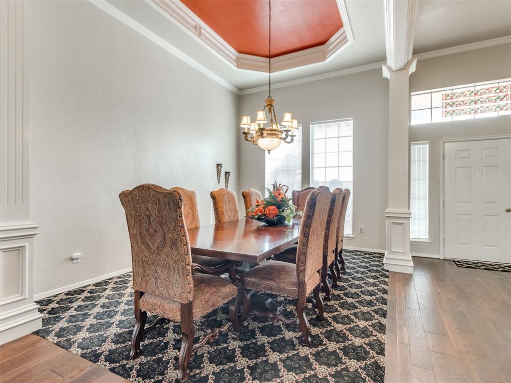 41 S Lexington Way